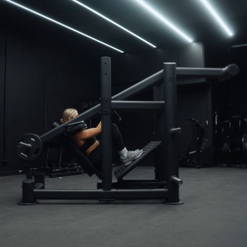 Pendulum Squat - Onyx Series